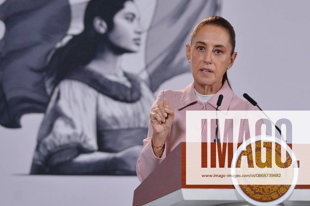 TO-45365-MEXICO , June 10, 2026. Mexican President Claudia Sheinbaum spoke about the increase in health clinics and national policy during the "People& 039;s Conference" at the National Palace in Mexico City. Clasos.com.mx - ZUMAcs4_ 20261006_faa_cs4_062