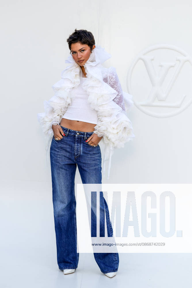 Zendaya at the photocall for the Louis Vuitton Spring Summer 2027 Women’s Ready-to-Wear show during Paris Fashion Week (PFW) at the Cité internationale universitaire de Paris, France, on October 6, 2026. Olivier Borde, Bestimage. Photocall at the Louis Vuitton Women’s Ready-to-Wear Spring Summer 2027 show as part of Paris Fashion Week on October 6, 2026, in Paris, France. Paris, France