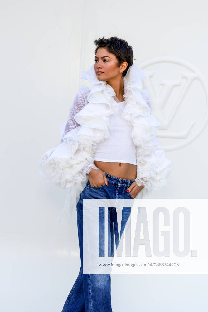 Zendaya at the photocall for the Louis Vuitton Spring Summer 2027 Women’s Ready-to-Wear show during Paris Fashion Week (PFW) at the Cité internationale universitaire de Paris, France, on October 6, 2026. Olivier Borde, Bestimage. Photocall at the Louis Vuitton Women’s Ready-to-Wear Spring Summer 2027 show as part of Paris Fashion Week on October 6, 2026, in Paris, France. Paris, France