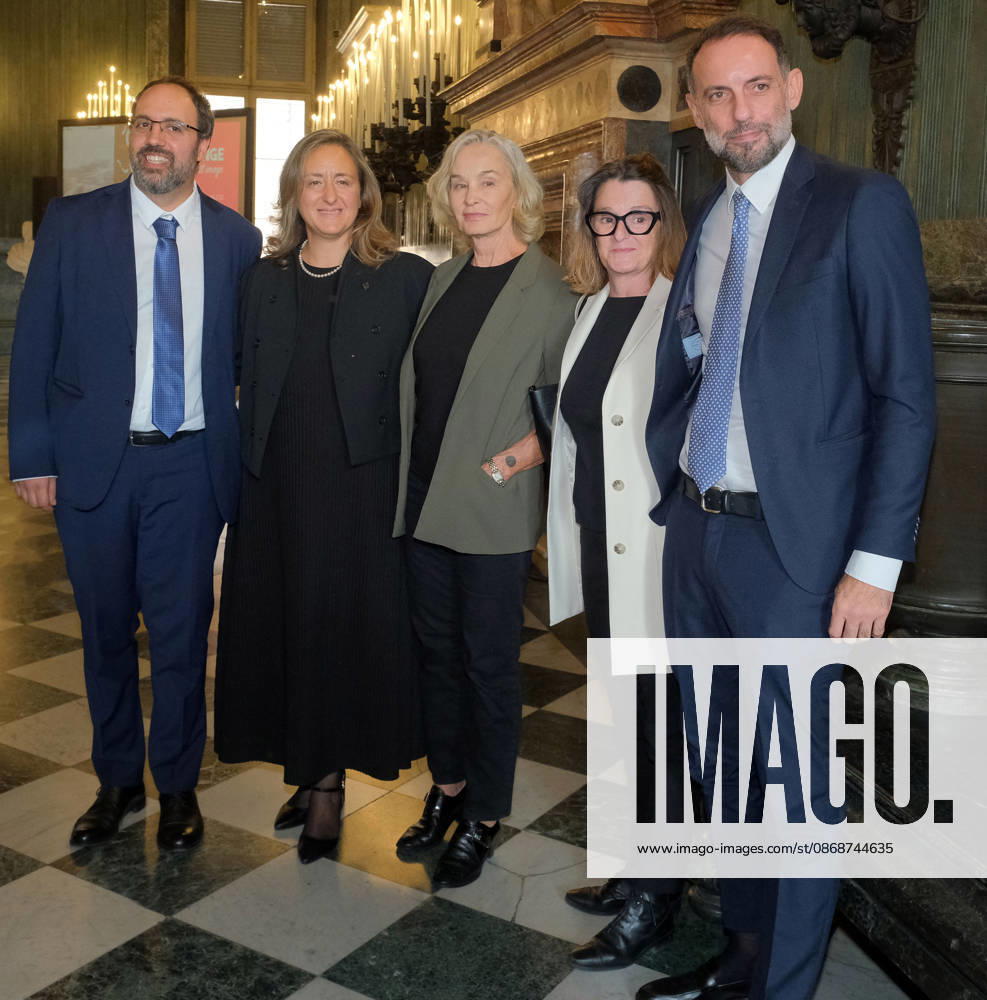 IPA89372968 - Turin, Royal Museums of Turin: Presentation of the exhibition STILL IMAGE. Photographs by Jessica Lange. Pictured here with her on the right are Paola D’Agostino, General Director of the Royal Museums of Turin; Anne Morin, curator of the exhibition; and Edoardo Accattino, CEO of Ares,