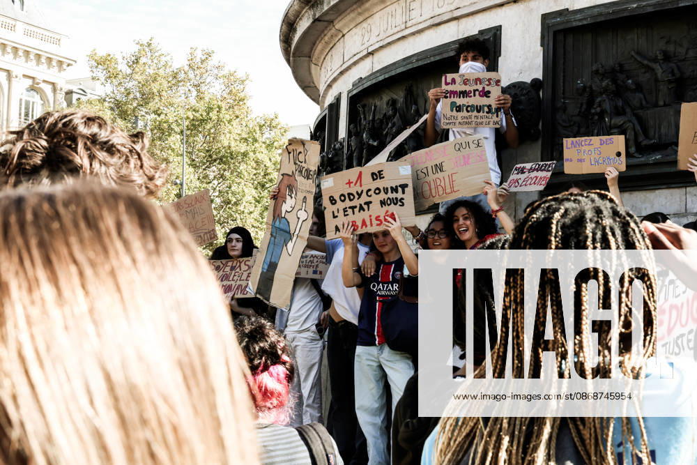 A major national high school student protest on Tuesday, October 6, 2026, supported by student, labor, and professional organizations. The demands focus primarily on the shortage of teachers and staff, the physical conditions of schools, class sizes, schedules, and the pressure associated with Parcoursup. Among college students, the elimination of housing assistance is prompting them to join the movement. Great national demonstration among high school students, on Tuesday, October 6, 2026, supported by student, labor, and professional organizations. The demands primarily concern the shortage of teachers and staff, the physical conditions of schools, class sizes, schedules, and the pressure related to Parcoursup. Among academics, the abolit