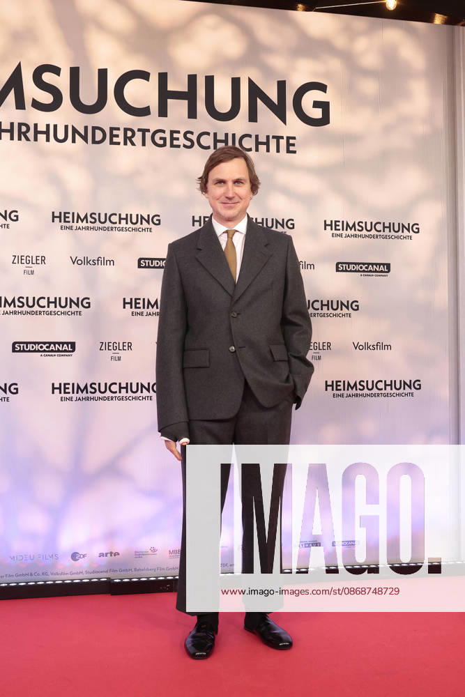 Lars Eidinger at the premiere of *Heimsuchung* on October 6, 2026, at Kino International in Berlin. Lars Eidinger attends the premiere of *Heimsuchung: The Beloved* at Kino International on October 6, 2026, in Berlin, Germany. *Heimsuchung* film premiere in Berlin