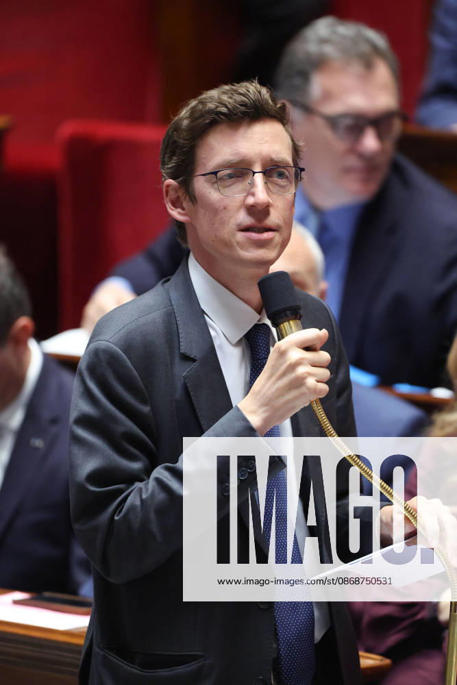 AssembleÌe Nationale - QAG du 6 octobre 2026 Edouard Geffray SÃ ance des Questions d ActualitÃ s au Gouvernement Ã l AssembleÌe Nationale Ã Paris, le 6 octobre 2026. Current Affairs Question Period with the Government at the National Assembly in Paris