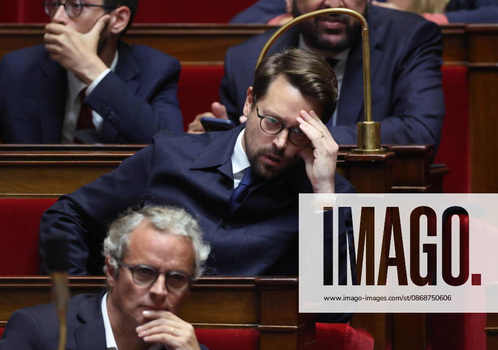 AssembleÌe Nationale - QAG du 6 octobre 2026 Benjamin Lucas-Lundy SÃ ance des Questions d ActualitÃ s au Gouvernement Ã l AssembleÌe Nationale Ã Paris, le 6 octobre 2026. Current Affairs Question Period with the Government at the National Assembly in Paris