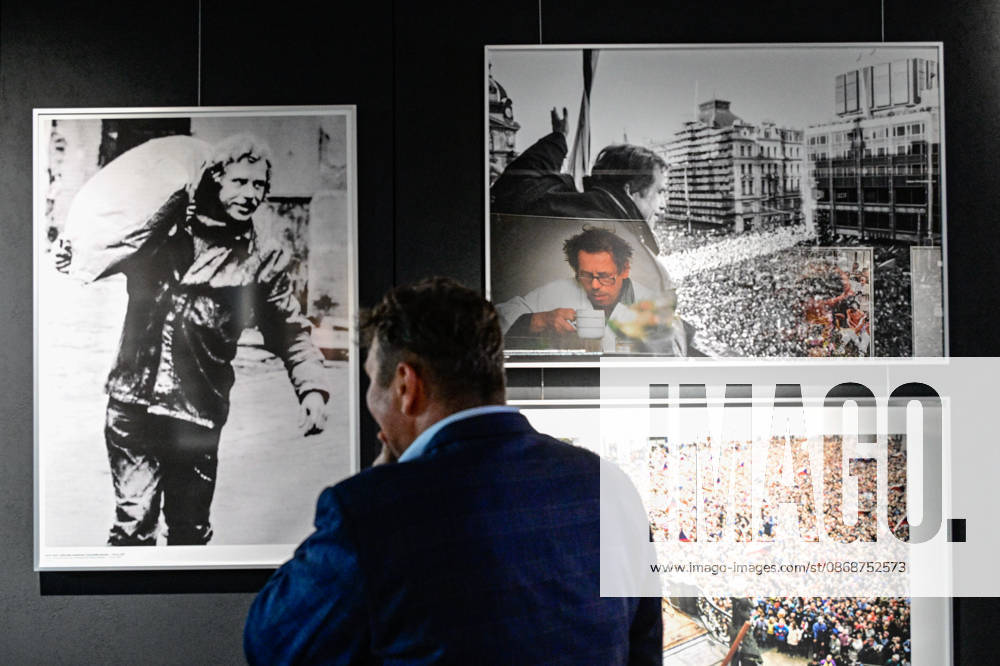 The opening of Photo CTK: Havel - President Vaclav Havel Through the Eyes of CTK Photojournalists exhibition, marking 90th anniversary of Havel s birth, organised by Czech Press Agency (CTK)collaborationxwithxCzechxPhoto,Octoberx6,x2026,Prague,Republic.x(CTKxPhoto RomanxVondrous) CTKPhotoP2026100608200 CTKPhotoP2026100608200