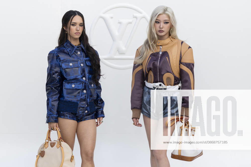 Yoonchae and Daniela Avanzini at the photocall for the Louis Vuitton Spring Summer 2027 Women’s Ready-to-Wear show during Paris Fashion Week (PFW) at the Cité internationale universitaire de Paris, France, on October 6, 2026. Olivier Borde, Bestimage. Photocall at the Louis Vuitton Women’s Ready-to-Wear Spring Summer 2027 show as part of Paris Fashion Week on October 6, 2026, in Paris, France.