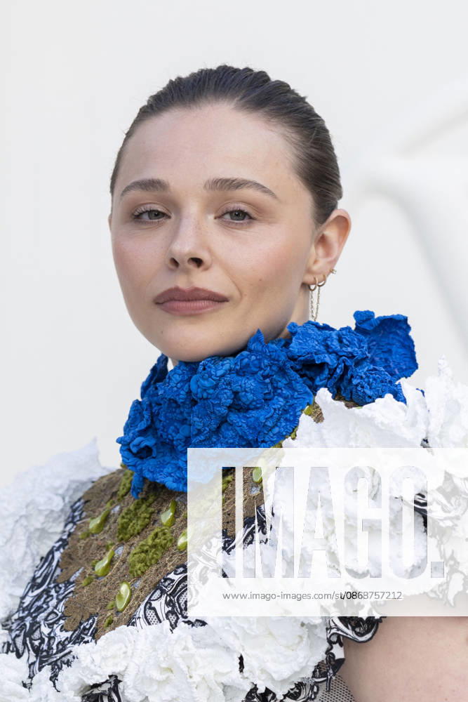 Chloë Grace Moretz at the photocall for the Louis Vuitton Women’s Ready-to-Wear Spring Summer 2027 show during Paris Fashion Week (PFW) at the Cité internationale universitaire de Paris, France, on October 6, 2026. Olivier Borde, Bestimage. Photocall at the Louis Vuitton Women’s Ready-to-Wear Spring Summer 2027 show as part of Paris Fashion Week on October 6, 2026, in Paris, France.