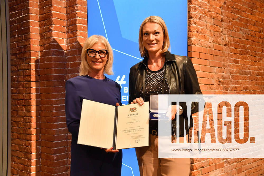 Bavarian State Minister Ulrike Scharf and award recipient Maria Riesch at the presentation of the Bavarian State Medal for Social Merit in the All Saints Court Church, Residenz on October 6, 2026, in Munich