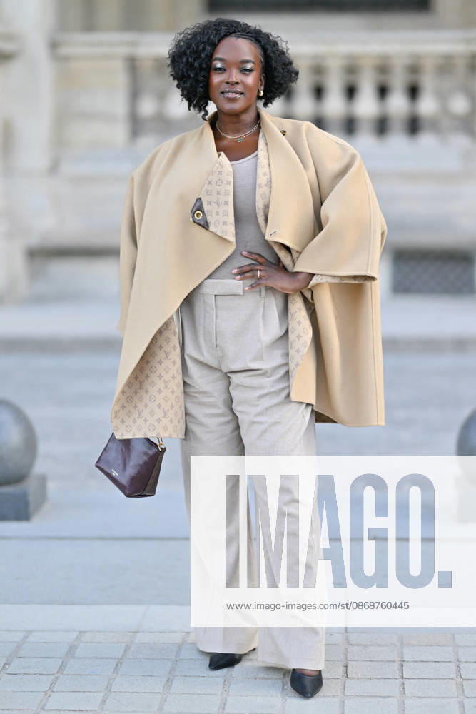 PFW Louis Vuitton Outside Arrivals Wunmi Mosaku arriving at Louis Vuitton show during Paris Fashion Week, in Paris, France on 6 October 2026. Photo by Julien Reynaud APS-Medias ABACAPRESS.COM Paris France