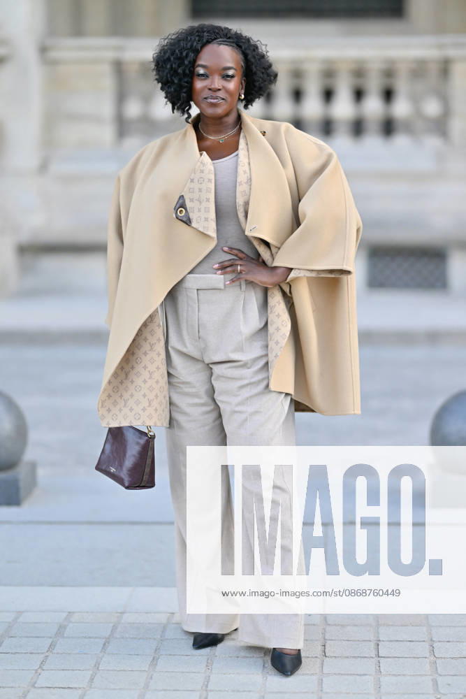 PFW Louis Vuitton Outside Arrivals Wunmi Mosaku arriving at Louis Vuitton show during Paris Fashion Week, in Paris, France on 6 October 2026. Photo by Julien Reynaud APS-Medias ABACAPRESS.COM Paris France