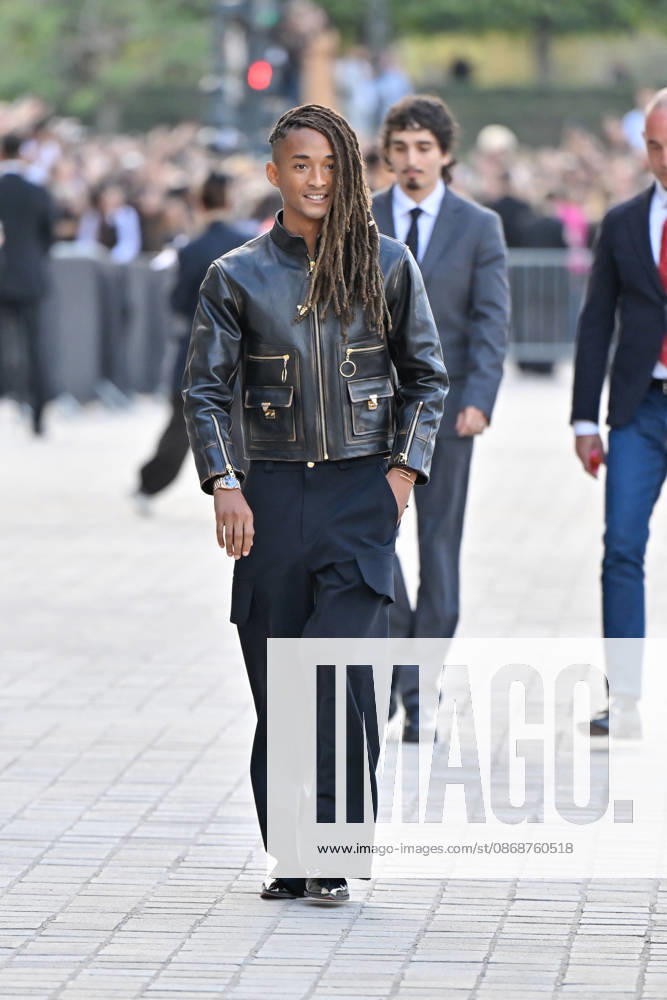 PFW Louis Vuitton Outside Arrivals Jaden Smith arriving at Louis Vuitton show during Paris Fashion Week, in Paris, France on 6 October 2026. Photo by Julien Reynaud APS-Medias ABACAPRESS.COM Paris France