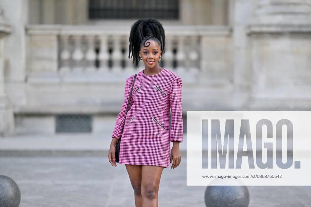PFW Louis Vuitton Outside Arrivals Thuso Mbedu arriving at Louis Vuitton show during Paris Fashion Week, in Paris, France on 6 October 2026. Photo by Julien Reynaud APS-Medias ABACAPRESS.COM Paris France