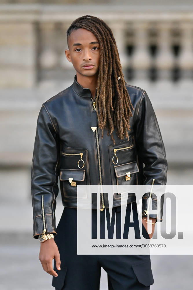 PFW Louis Vuitton Outside Arrivals Jaden Smith arriving at Louis Vuitton show during Paris Fashion Week, in Paris, France on 6 October 2026. Photo by Julien Reynaud APS-Medias ABACAPRESS.COM Paris France
