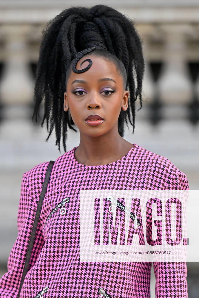 PFW Louis Vuitton Outside Arrivals Thuso Mbedu arriving at Louis Vuitton show during Paris Fashion Week, in Paris, France on 6 October 2026. Photo by Julien Reynaud APS-Medias ABACAPRESS.COM Paris France