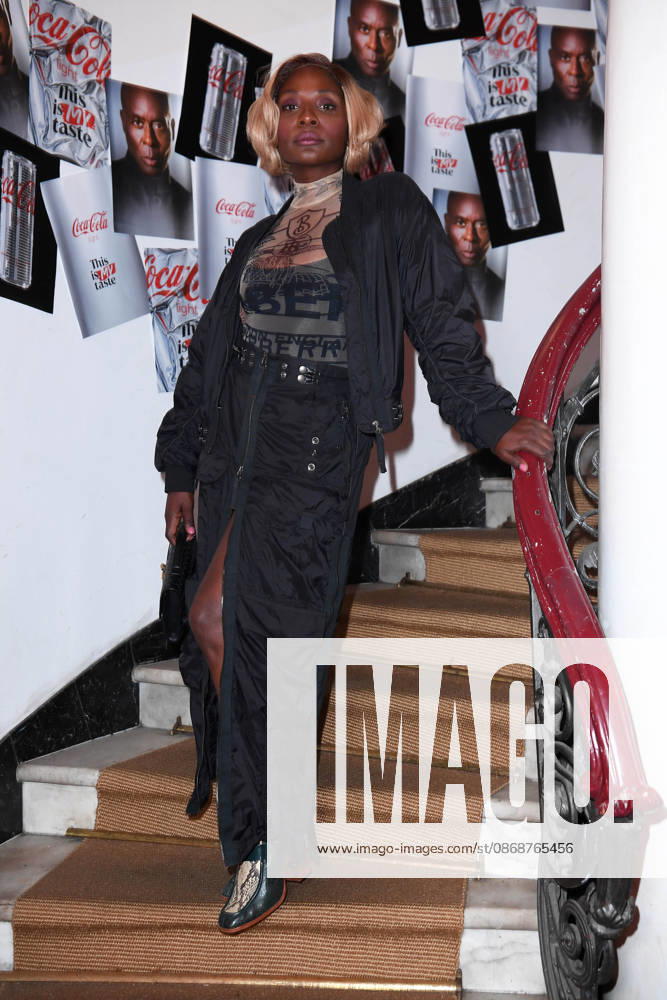 Nikeata Thompson at the COKE LIGHT EXPERIENCE X BRUCE DARNELL at Borchardt in Berlin on October 6, 2026