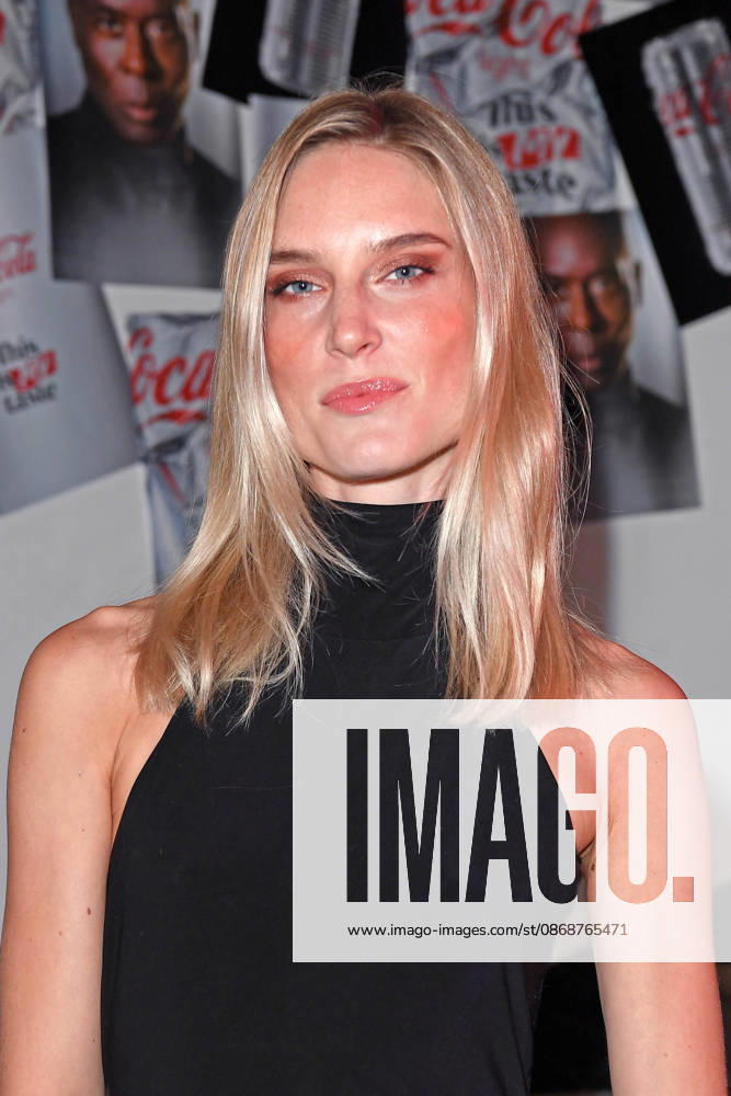 Kim Hnizdo at the COKE LIGHT EXPERIENCE X BRUCE DARNELL at Borchardt in Berlin on October 6, 2026