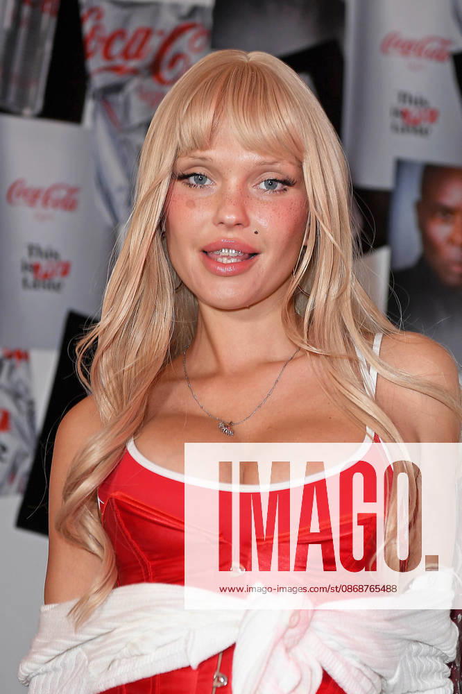 Bonnie Strange at the COKE LIGHT EXPERIENCE X BRUCE DARNELL at Borchardt in Berlin on October 6, 2026