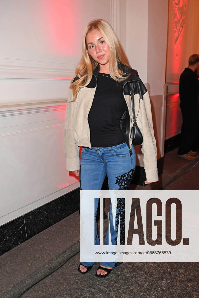 Dalia Mya Schmidt Foss at the COKE LIGHT EXPERIENCE X BRUCE DARNELL at Borchardt in Berlin on October 6, 2026