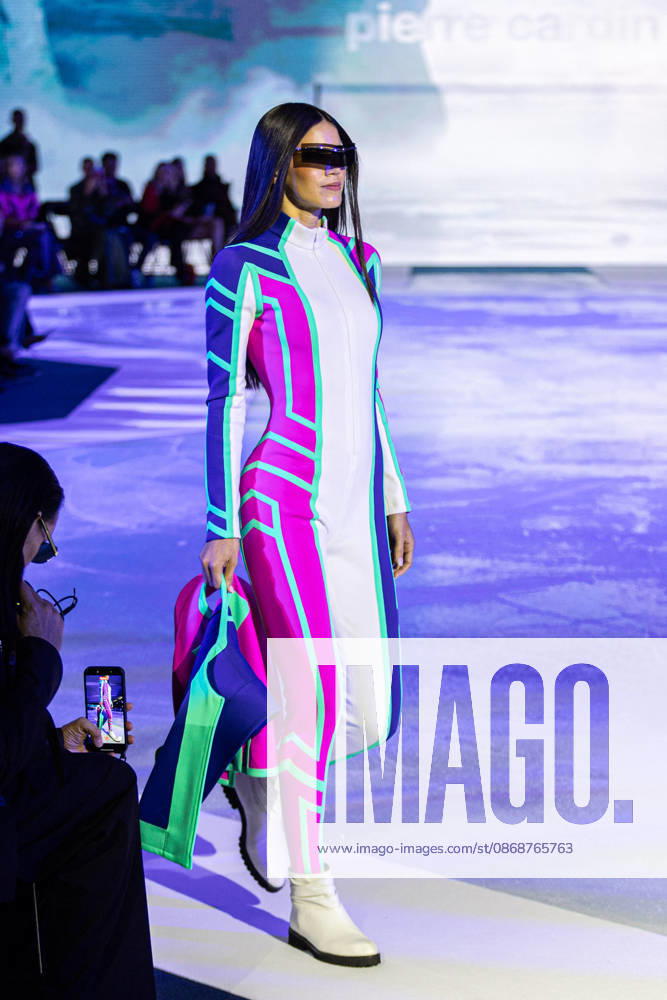 PFW Pierre Cardin Runway NB A model walks the runway during the Pierre Cardin Womenswear Spring Summer 2027 show at Pailleron ice rink as part of Paris Fashion Week on October 06, 2026 in Paris, France. Photo by Nasser Berzane ABACAPRESS.COM Paris France