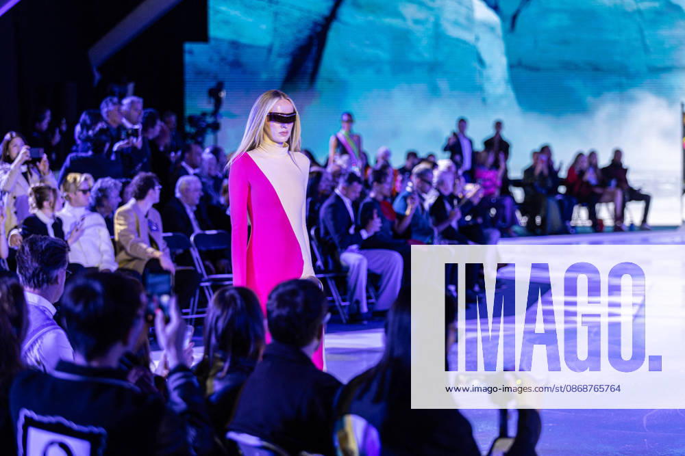 PFW Pierre Cardin Runway NB A model walks the runway during the Pierre Cardin Womenswear Spring Summer 2027 show at Pailleron ice rink as part of Paris Fashion Week on October 06, 2026 in Paris, France. Photo by Nasser Berzane ABACAPRESS.COM Paris France