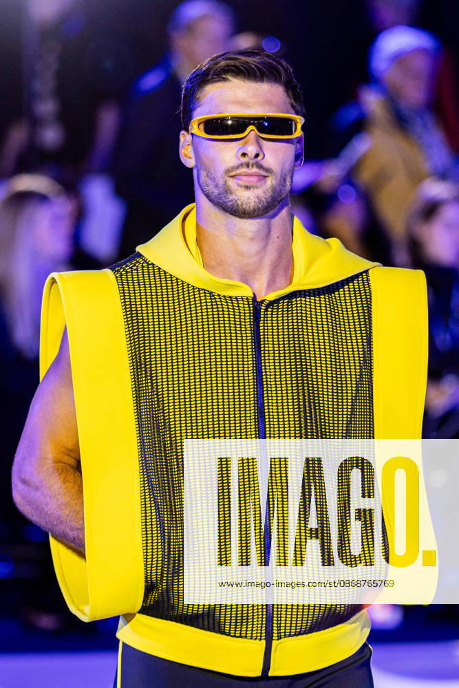 PFW Pierre Cardin Runway NB A model walks the runway during the Pierre Cardin Womenswear Spring Summer 2027 show at Pailleron ice rink as part of Paris Fashion Week on October 06, 2026 in Paris, France. Photo by Nasser Berzane ABACAPRESS.COM Paris France