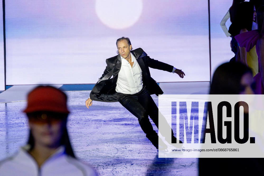 PFW Pierre Cardin Runway NB Philippe Candeloro at the runway during the Pierre Cardin Womenswear Spring Summer 2027 show at Pailleron ice rink as part of Paris Fashion Week on October 06, 2026 in Paris, France. Photo by Nasser Berzane ABACAPRESS.COM Paris France