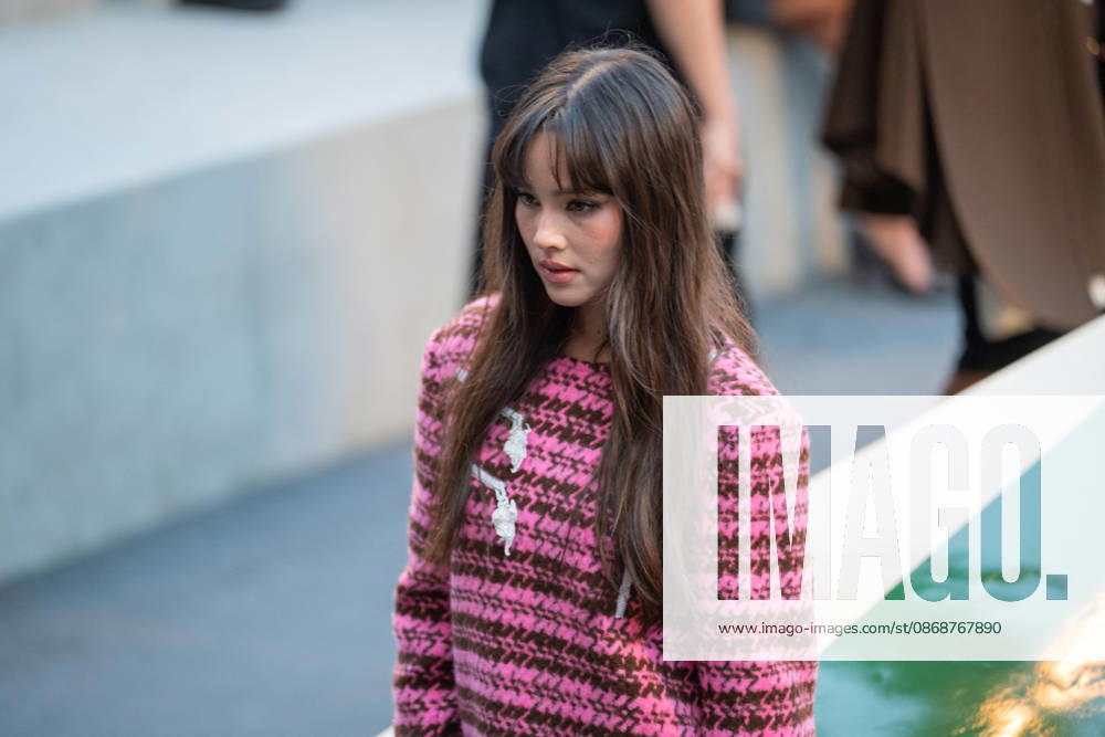 PFW - Louis Vuitton Front Row - Paris Urassaya Sperbund poses as she arrives ahead of the Louis Vuitton Women s Spring Summer 2027 collection fashion show as part of the Paris Fashion Week, in Paris, France on October 6, 2026. Photo by Alexis Jumeau ABACAPRESS.COM Paris France