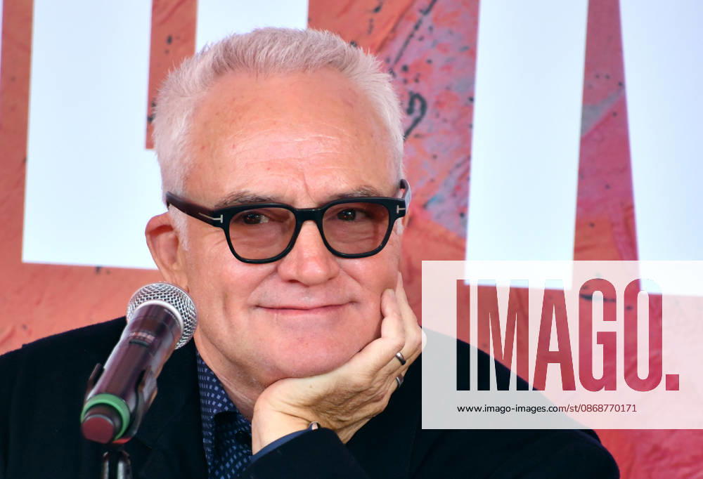 NEW YORK, NY- OCTOBER 6: Bradley Whitford at the press conference for A Few Good Men at Lincoln Center Theater in the Vivian Beaumont Theatre on October 6, 2026 in New York City. Credit: AdMedia New York City USA - ZUMAa123 20261006_zaa_a123_095