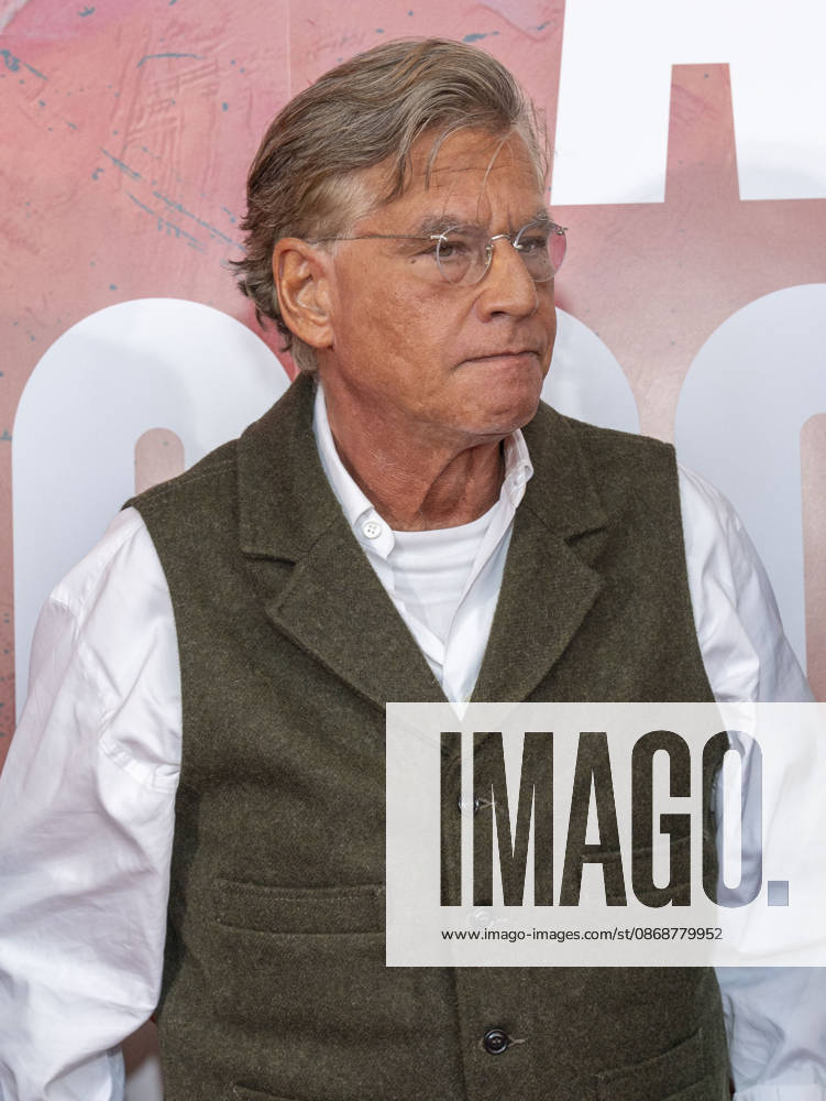 AARON SORKIN attends a press conference for A Few Good Men on Broadway at the Vivian Beaumont Theater at Lincoln Center in New York. 6 October 2026 New York USA - ZUMAa265 20261006_zep_a265_009