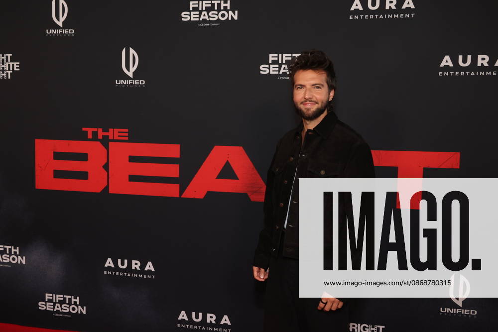 Los Angeles CA Oct 6: Guy Burnet at the film Premiere of The Beast on October6, 2026 Credit: USA - ZUMAa123 20261006_zaa_a123_178