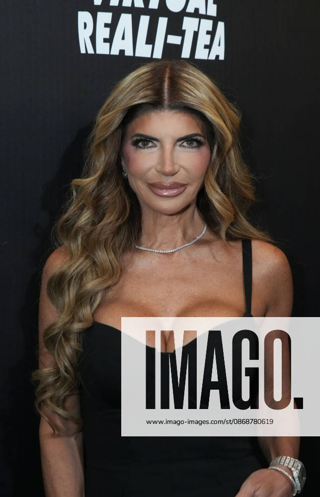 TERESA GIUDICE attends Page Six s Virtual Reali-Tea Awards 2026, .The Edison Ballroom, NYC.October 6, 2026 . Page Six s Virtual Reali-Tea Awards 2026, .The Edison Ballroom, NYC.October 6, 2026 . New York USA - ZUMAms4_ 20261006_faf_ms4_026