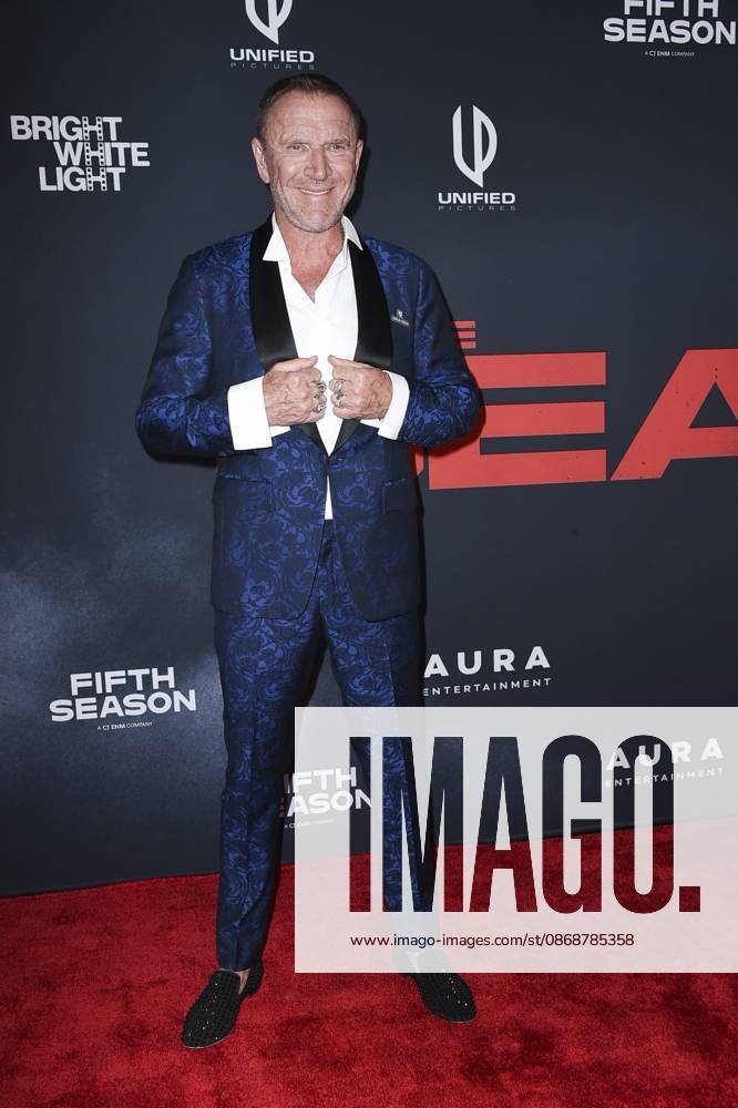 Renny Harlin at arrivals for THE BEAST Premiere, Academy Museum of Motion Pictures, Los Angeles, CA, October 06, 2026. Photo By: Elizabeth Goodenough Everett Collection THE BEAST Premiere PUBLICATIONXNOTxINxCANxCHNxFRAxITAxJPNxNORxPOLxRUSxESPxUKxUSA