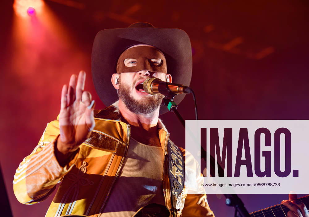 Orville Peck performs live in Kentish Town Forum, October 06, 2026 Orville Peck performs live to promote his new album Mule in Kentish Town Forum, October 06, 2026., Credit:Tina Korhonen Tina Korhonen - B162 Avalon United Kingdom, London