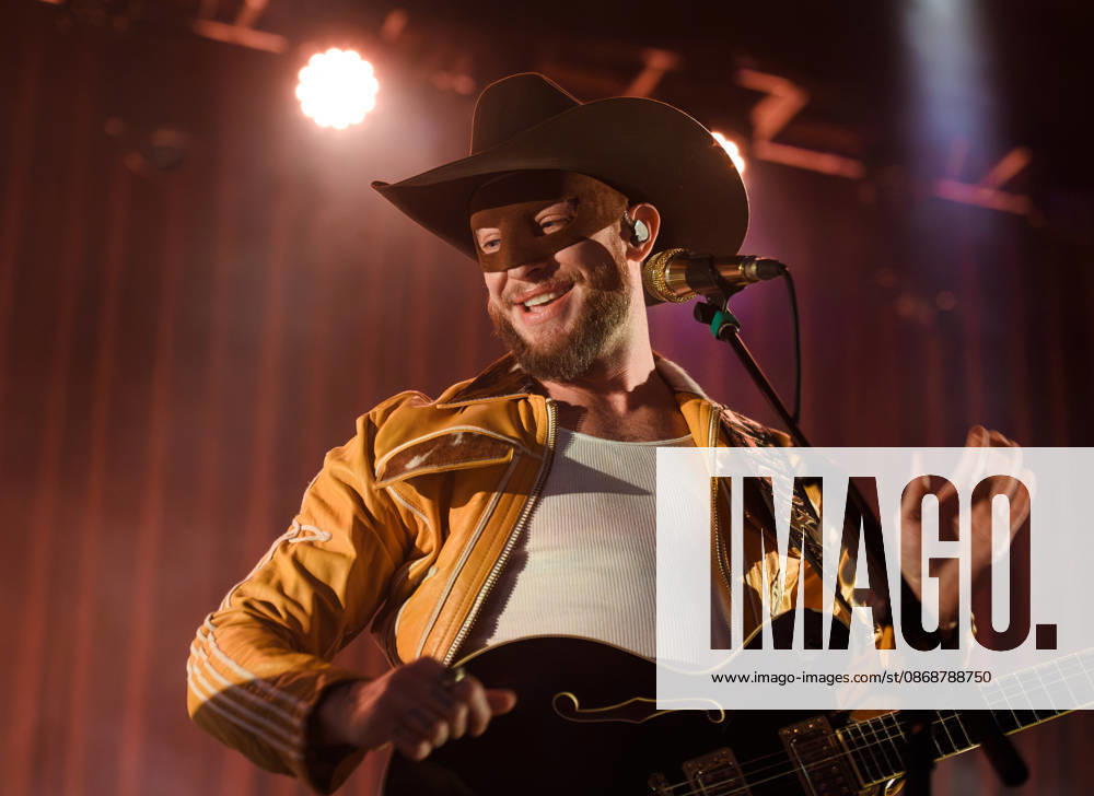 Orville Peck performs live in Kentish Town Forum, October 06, 2026 Orville Peck performs live to promote his new album Mule in Kentish Town Forum, October 06, 2026., Credit:Tina Korhonen Tina Korhonen - B162 Avalon United Kingdom, London