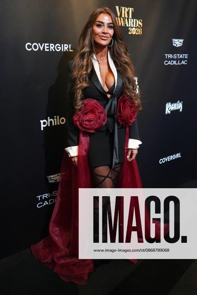 Liz McGraw attends Page Six s Virtual Reali-Tea Awards at The Edison Ballroom on Tuesday, October 6, 2026, in New York City. NYP202610065015 STEPHANIxSPINDEL