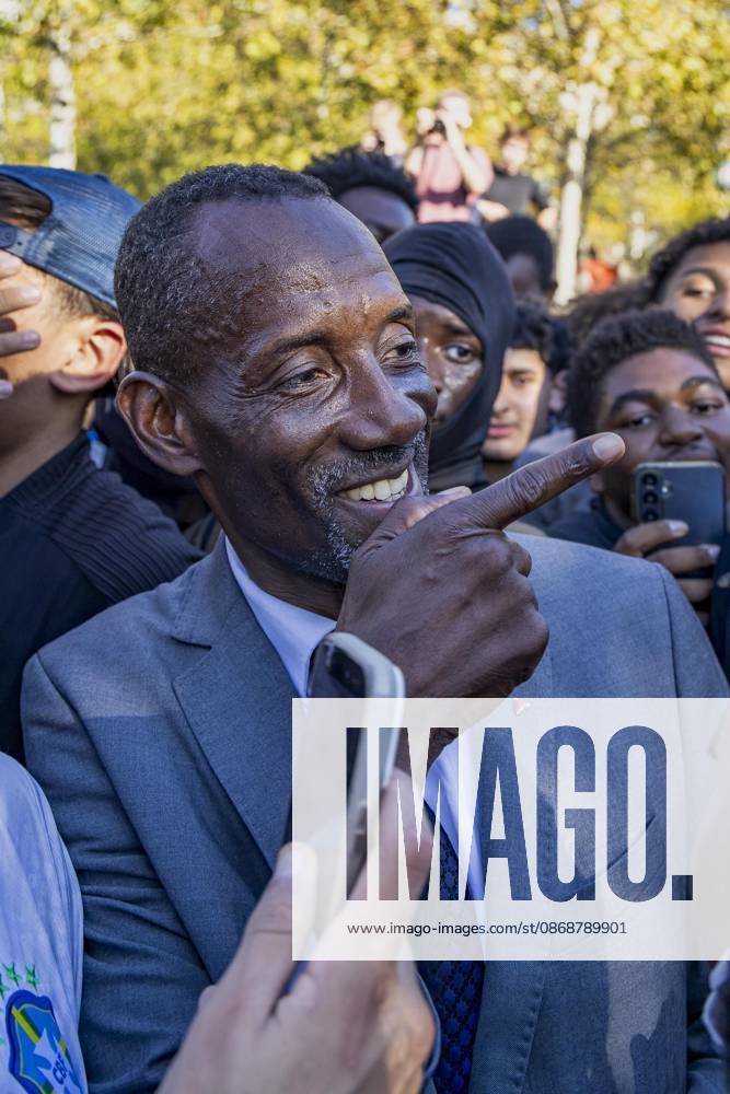 Bally Bagayoko, mayor of Saint-Denis High school students demonstration at Place de la République in Paris on October 6, 2026 Vincenzo Arnone Bestimage High school students demonstration in Paris at Place de la République on October 6, 2026 Paris, France