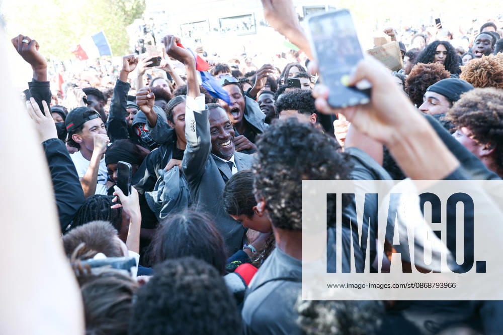 High School And University Student Protest - Paris Bally Bagayoko, La France Insoumise (LFI) mayor of Saint-Denis, joins the mobilization among a crowd of young people at Place de la Republique during a nationwide youth demonstration. Nationwide mobilization by high school and university students calling for better teaching and study conditions, increased funding and staffing, an end to overcrowded classrooms and deteriorating infrastructure, and improved access to education, amidst concerns over social inequalities and student financial insecurity in Paris, France, October 6, 2026. Photo by Christophe Michel ABACAPRESS.COM Paris ILE DE FRANCE France
