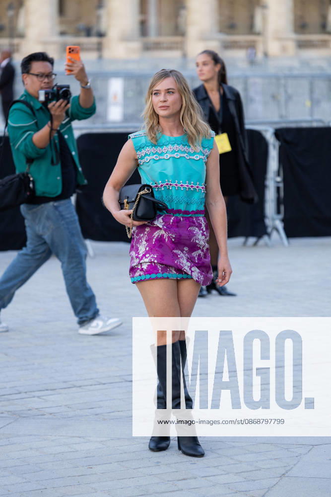 Jeanne Goursaud at the Louis Vuitton Women s Ready-to-Wear Spring Summer 2026 Collection fashion show during Paris Fashion Week, October 6, 2026 Florian Lavielle Bestimage Celebrities at the Louis Vuitton Women’s Ready-to-Wear Spring Summer 2026 Collection fashion show during Paris Fashion Week on October 6, 2026, Paris, France