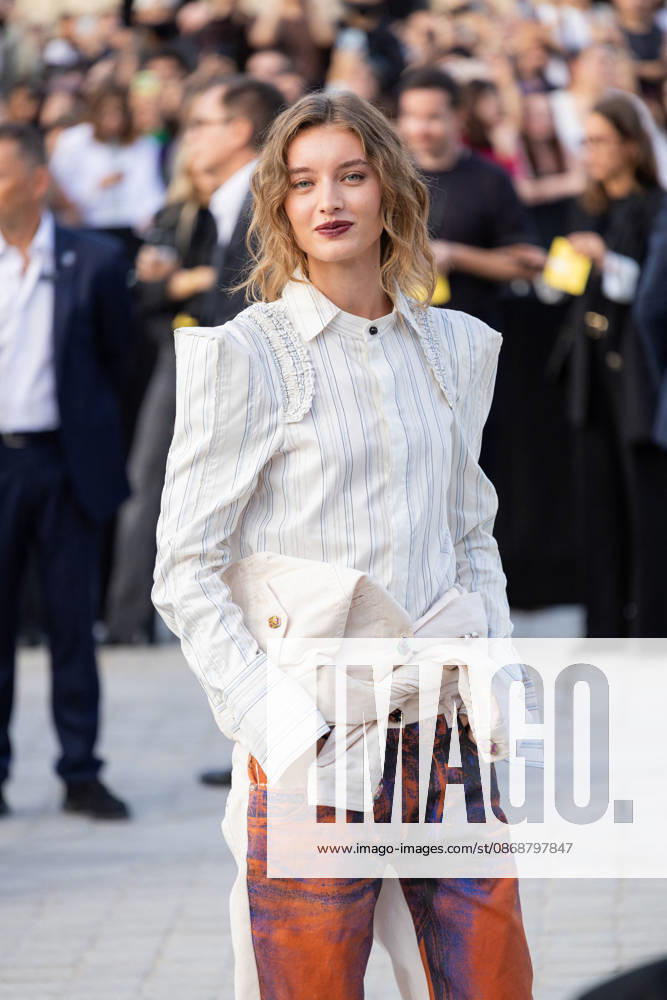 Giulia Maenza at the Louis Vuitton Women s Ready-to-Wear Spring Summer 2026 Collection fashion show during Paris Fashion Week, October 6, 2026 Florian Lavielle Bestimage Celebrities at the Louis Vuitton Women’s Ready-to-Wear Spring Summer 2026 Collection fashion show during Paris Fashion Week on October 6, 2026, Paris, France