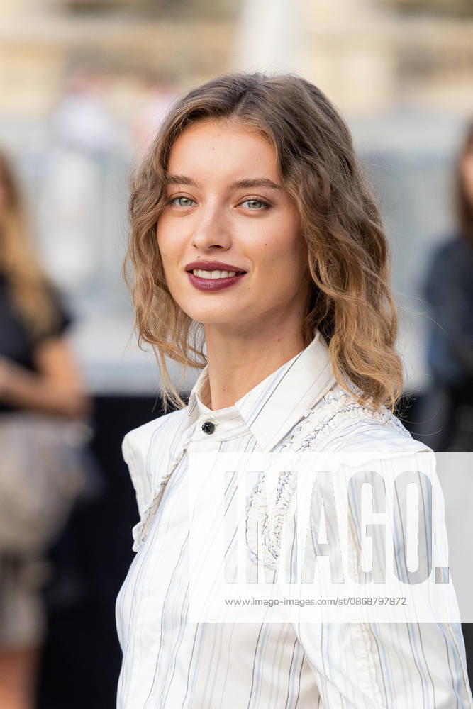 Giulia Maenza at the Louis Vuitton Women s Ready-to-Wear Spring Summer 2026 Collection fashion show during Paris Fashion Week, October 6, 2026 Florian Lavielle Bestimage Celebrities at the Louis Vuitton Women’s Ready-to-Wear Spring Summer 2026 Collection fashion show during Paris Fashion Week on October 6, 2026, Paris, France