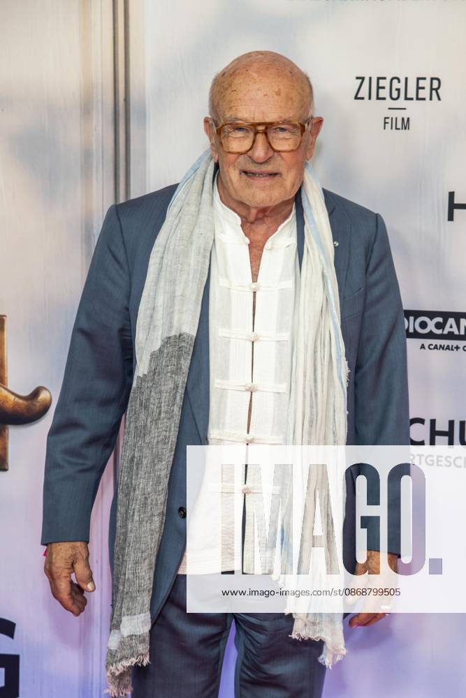ABB HEIMSUCHUNG: Volker Schloendorff walks the red carpet at the German premiere of his film *Heimsuchung* at the Kino International on October 6, 2026, in Berlin, Germany