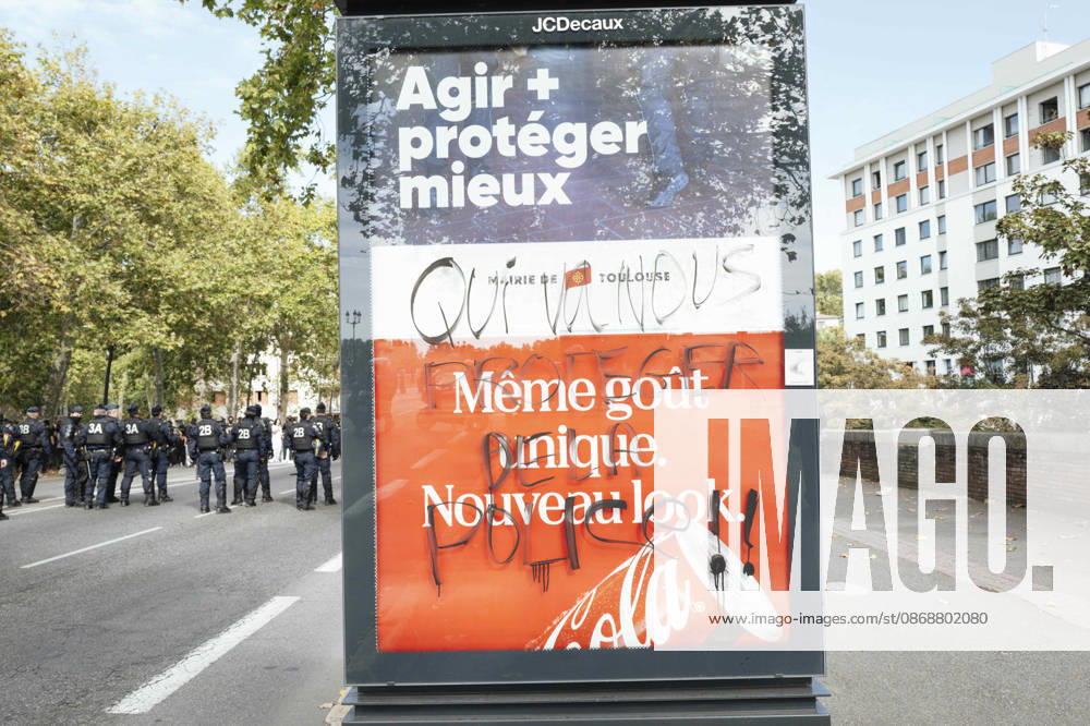 High School And University Student Protest - Toulouse On a billboard - Take action + protect better – Who s going to protect us? Not the police!. Protests by secondary school pupils and students calling for improvements to their living and learning conditions, supported by the trade unions CGT, FO, FSU and Solidaires. France, Toulouse, 6 October 2026. Photo by Patricia Huchot-Boissier AbacaPress.com. Toulouse OCCITANIE France