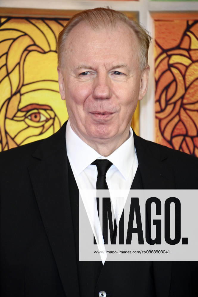 Ludger Pistor at the premiere of the movie *Heimsuchung* at the Kino International in Berlin, October 6, 2026 Foto:xN.xKubelkax xFuturexImagex heimsuchung_6011