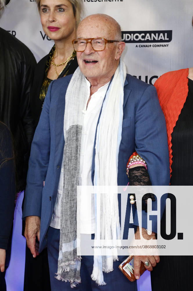 Volker Schlöndorff at the premiere of the film *Heimsuchung* at the Kino International in Berlin, October 6, 2026 Foto:xN.xKubelkax xFuturexImagex heimsuchung_6028