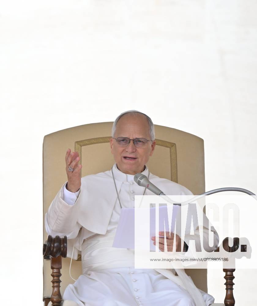 Italy, Rome,Vatican 2026-10-07 : Pope Leo XIV during his weekly general audience in St Peter s Square Italy, Rome,Vatican 2026-10-07 : Pope Leo XIV during his weekly general audience in St Peter s Square Copyright alessia.giuliani CPP - NO BOOKS