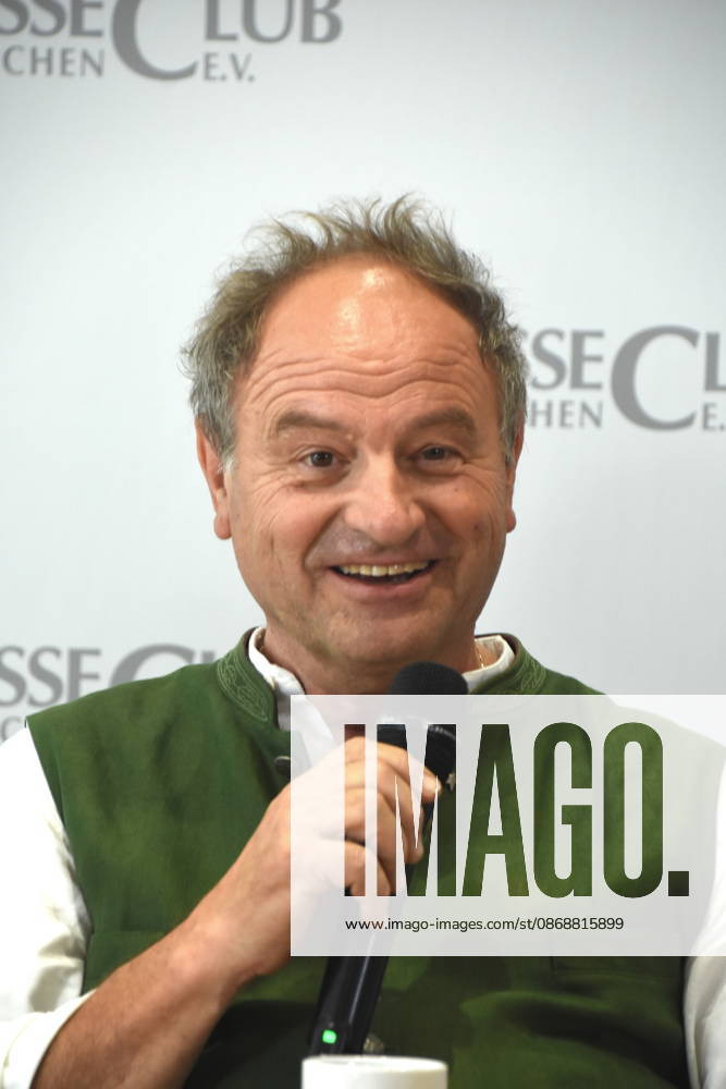 Rainer Maria Schießler, Pastor, Munich, October 7, 2026, Munich Press Club, In-house Event: After the Wiesn Is Before the Wiesn: The Record-Breaking Oktoberfest —An entertaining look back at the world’s largest folk festival featuring innkeepers, pastors, waitresses, traditional costume wearers, and female politicians. Photo: Munich