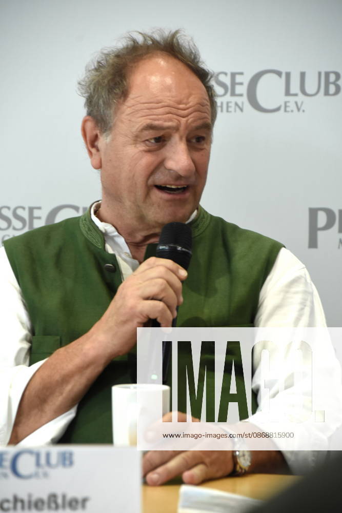 Rainer Maria Schießler, Pastor, Munich, October 7, 2026, Munich Press Club, In-house Event: After the Wiesn Is Before the Wiesn: The Record-Breaking Oktoberfest —An entertaining look back at the world’s largest folk festival featuring innkeepers, pastors, waitresses, traditional costume wearers, and female politicians. Photo: Munich