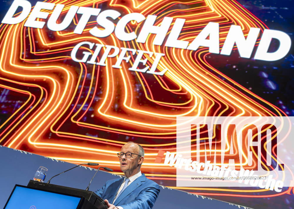 Friedrich Merz, EUR, Germany, Berlin, October 7, 2026 Keynote address by Federal Chancellor Friedrich Merz (CDU) on the state of our country on the occasion of the anniversary event in Berlin marking 80 years of *Handelsblatt* and 100 years of *WirtschaftsWoche*