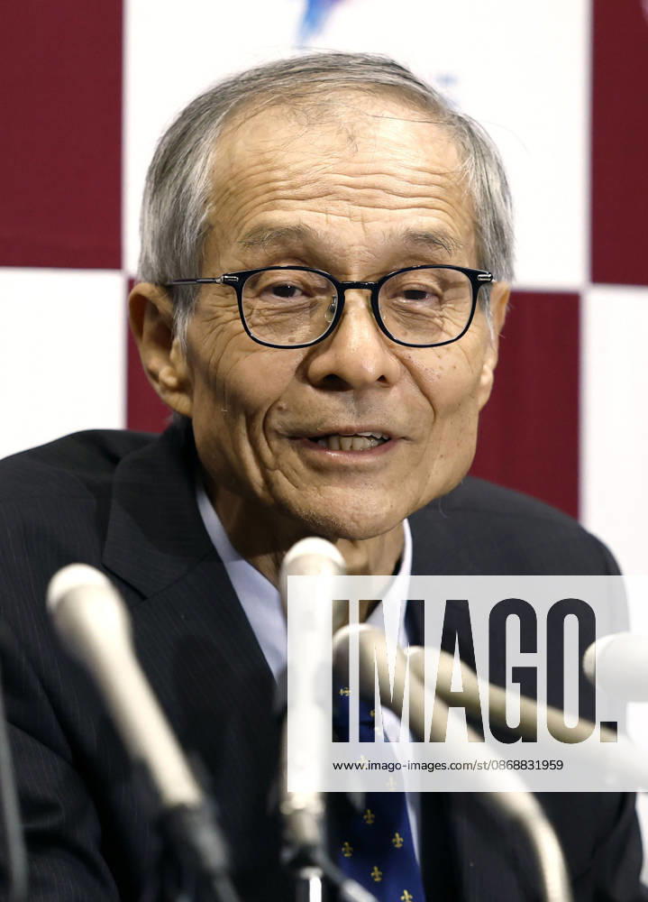Nobel chemistry prize co-winner Soai Kenso Soai, a professor emeritus at the Tokyo University of Science, attends a press conference at the university in Tokyo on Oct. 7, 2026, after receiving the 2026 Nobel Prize in Chemistry. Soai and French researcher Henri Kagan shared the prize for the discovery of non-linear effects and autocatalysis in asymmetric organic synthesis, the Royal Swedish Academy of Sciences said earlier in the day. A14AA0005630361P