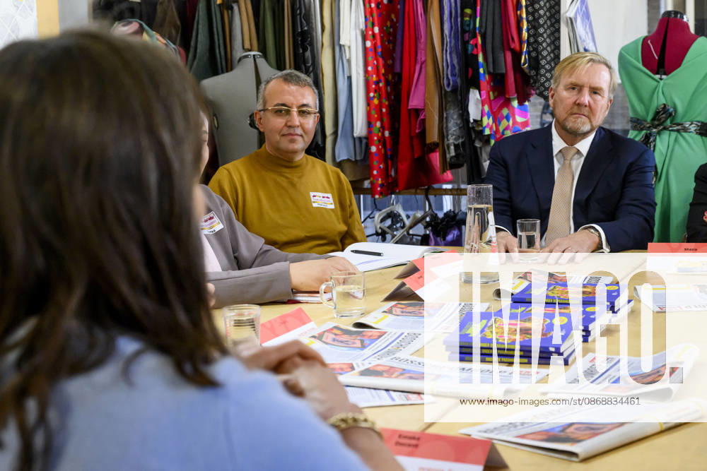 Bosch King Willem-Alexander visited the Bike House, world kitchen and the Boschveld Garden at the Copernikkel, a cooperative of various resident-led initiatives and participating in the SAMEN lokaal program, in Den Bosch. Â